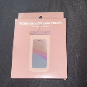 Universal Waterproof Phone Pouch with Neck Lanyard - NIP